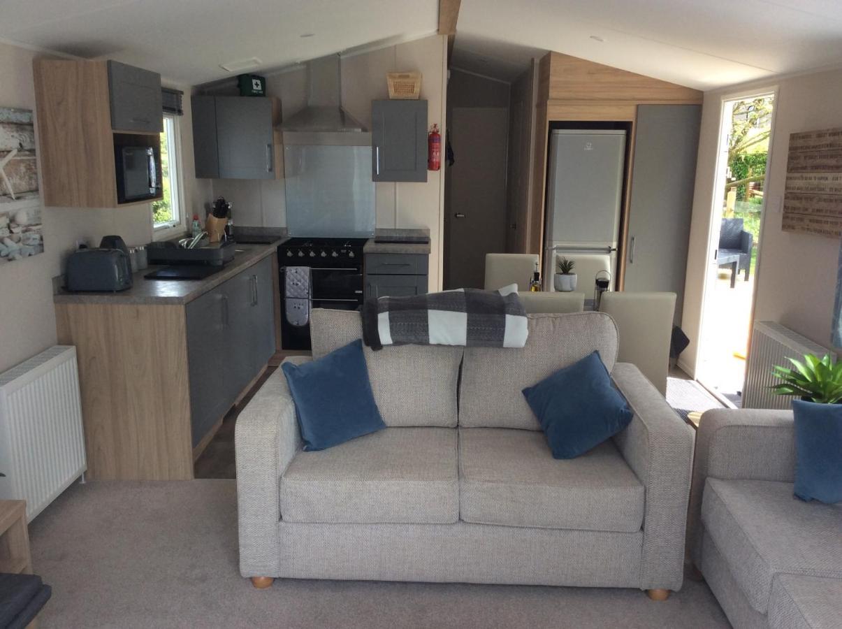 Lake District Cumbria Gilcrux Solway Firth Cabin Wigton Zewnętrze zdjęcie